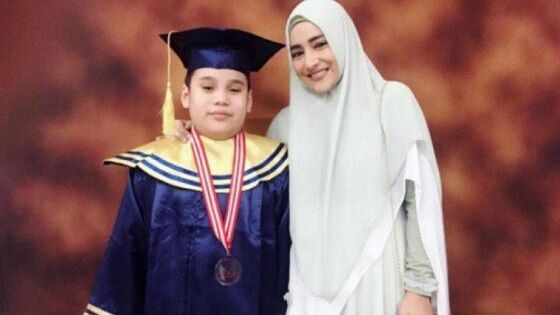 Anak Artis Disabilitas Berprestasi 1 A752d