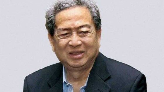 Robert Budi Hartono 8854d