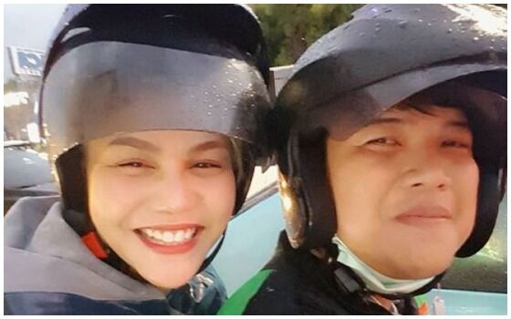 Potret Artis Indonesia Terkenal Yang Naik Ojek Online Dj Butterfly 28277