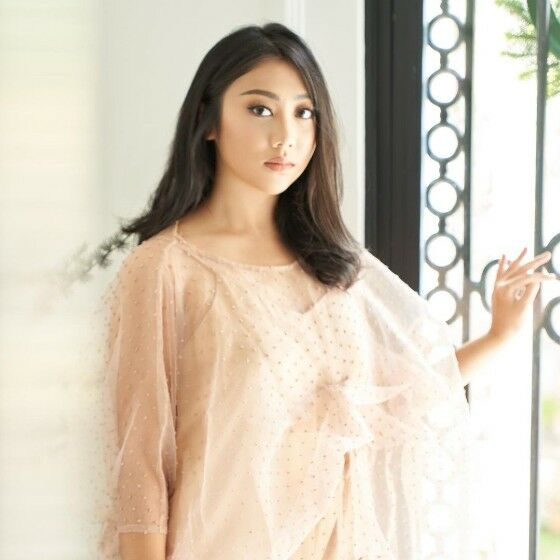 Winona Willy B1452