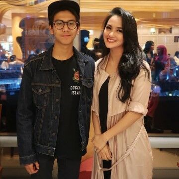 Ririn Iqbaal 133c8