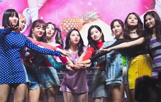 Grup Idol K Pop Terkaya 2020 E1e7c