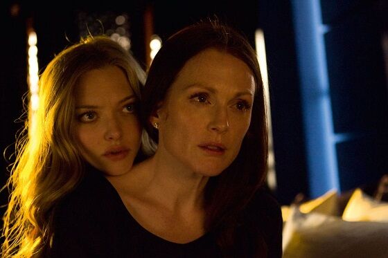 Julianne Moore Dan Amanda Seyfried Di Film Chloe 6bef4