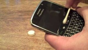 Tips Mengatasi Trackball Blackberry Yang Macet 1
