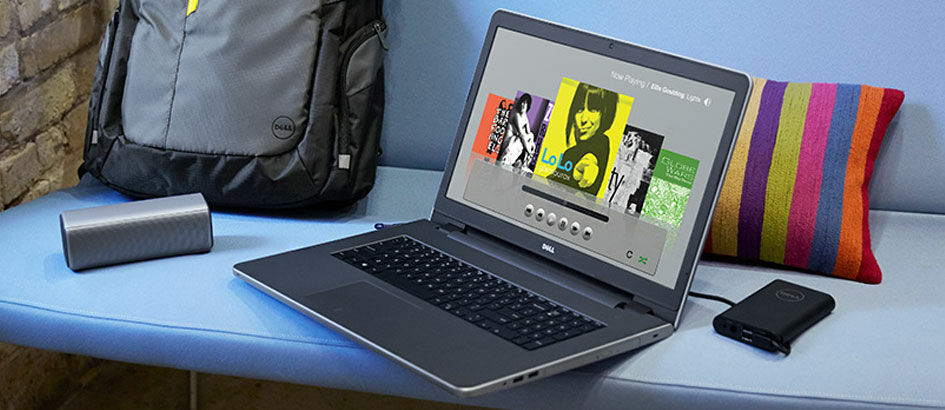Hacker Mengintai, Ini 4 Alasan Webcam Laptop Harus Ditutup!