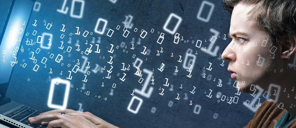 Jangan Keliru! Ini Perbedaan antara Hacker, Developer, dan Programmer