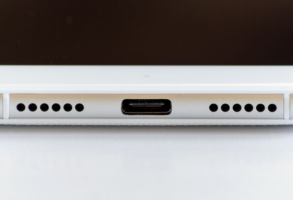 Port USB Type-C (2)