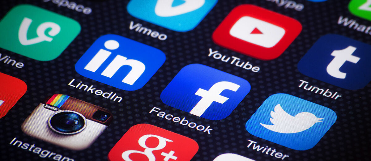 Begini Cara Buka Facebook dan Twitter dalam Satu Aplikasi