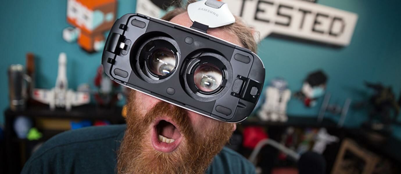 Daftar 80+ Smartphone yang Sudah Mendukung VR (Virtual Reality)