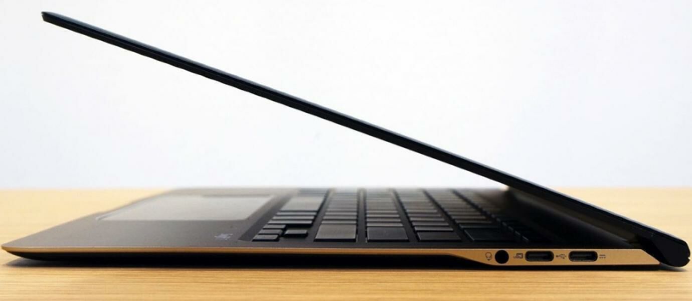 Berapakah Tebal Laptop Paling Tipis di Dunia 2016 