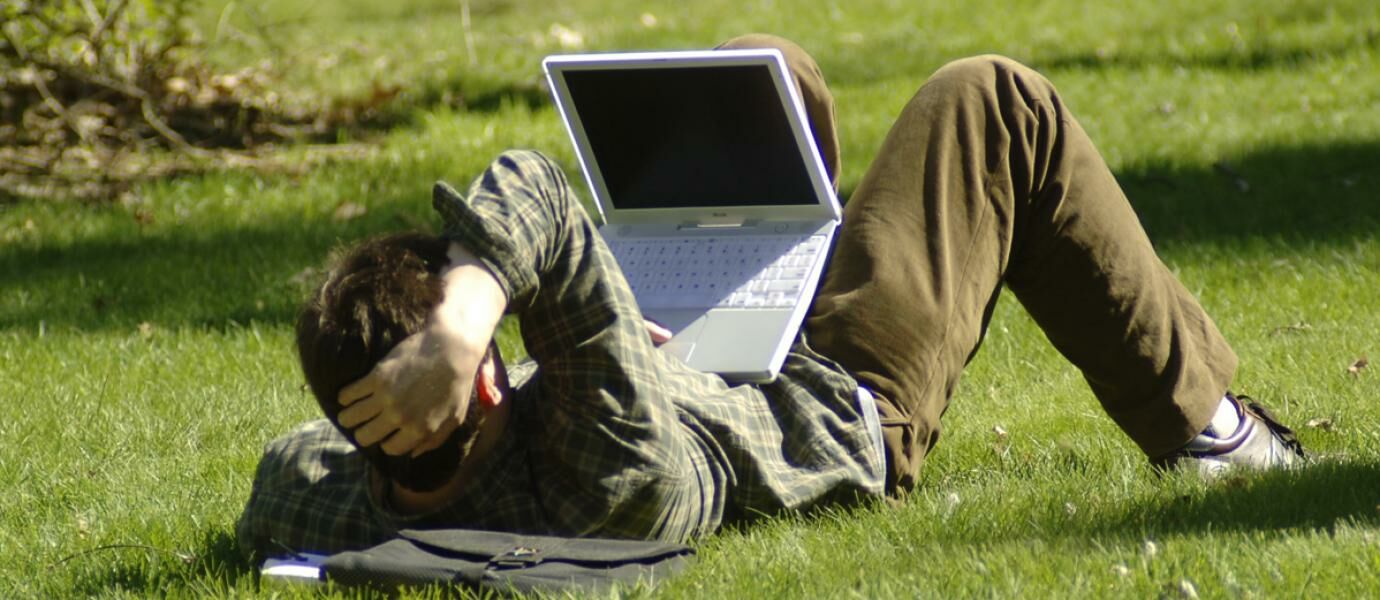 Tips Memilih Laptop Sesuai Dengan Kebutuhan 2016