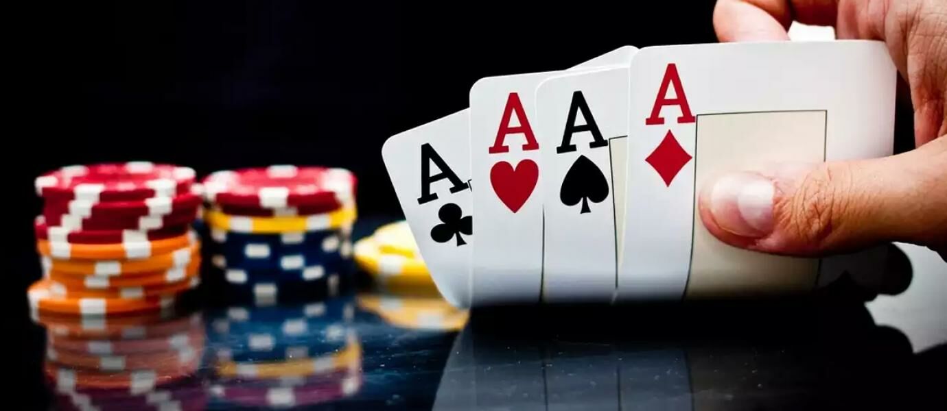 10 Orang ini Punya Penghasilan Jutaan Dolar Cuma Dari Poker!