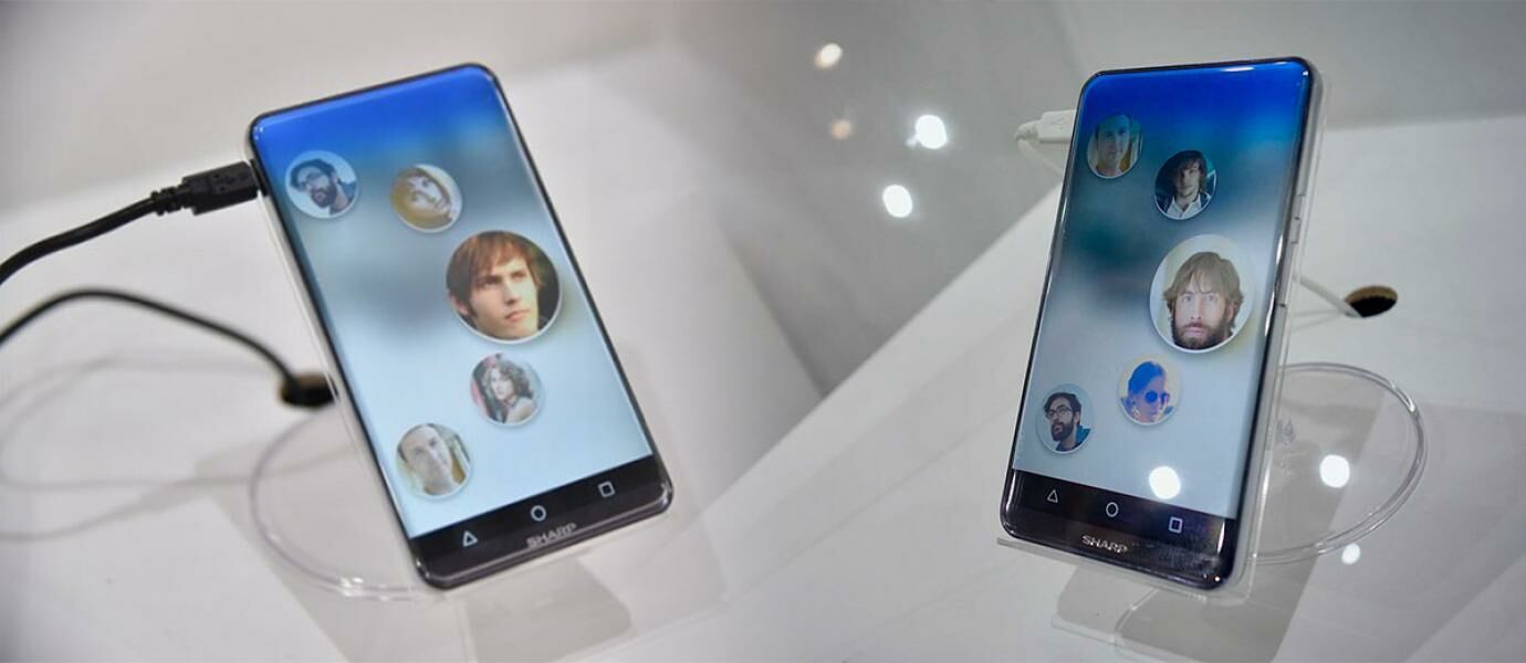 Canggih! Sharp Luncurkan Smartphone Dengan Layar Tanpa Tepian Canggih! Sharp Luncurkan Smartphone Dengan Layar Tanpa Tepian