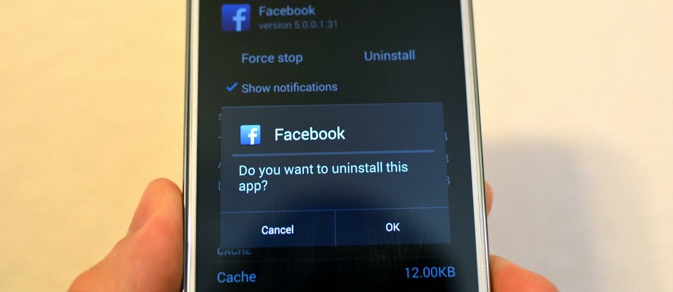 7 Jenis Aplikasi Android yang Wajib Dihapus dari HP Android Kamu