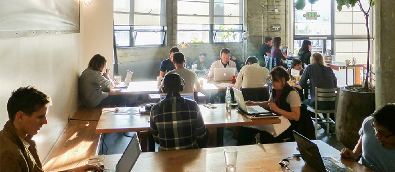4 Tips Agar Tetap Aman Ketika Menggunakan WiFi Gratis