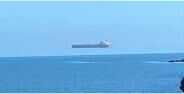 Viral Foto Kapal Melayang Di Laut Banner 89142