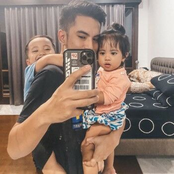 Artis Gugat Cerai 06934