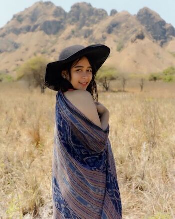 Instagram Ayu Ting Ting 26c1b