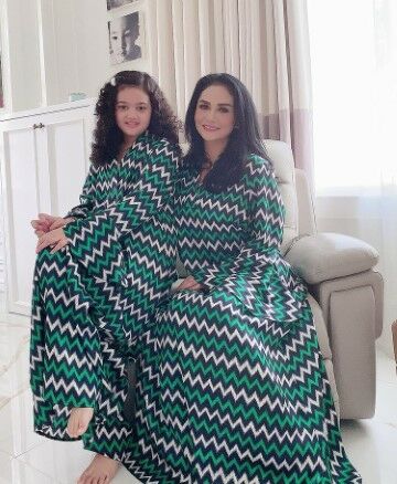 Amora Lemos Sekarang 67b42
