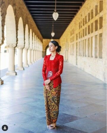 Maudy Ayunda Lulus Dari Stanford University 7452b