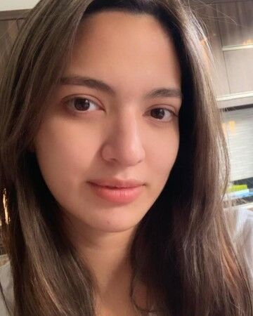 Potret Artis Istri Pengusaha Tampil Natural Custom 3dccc