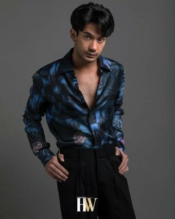 Reza Rahadian 26c10