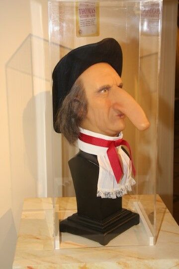 Hidung Terpanjang Thomas Wedders F6214