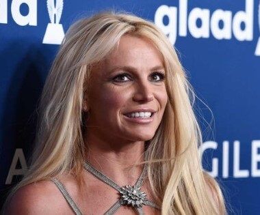 Britney Spear Aktor Terkenal Yang Hidupnya Boros 12f78