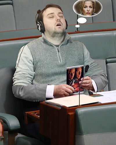 Photoshop Tidur Di Kantor 3