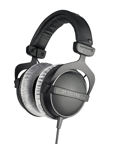 Headphone Gaming Terbaik 11