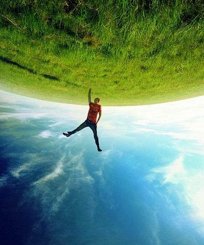 Foto Unik Karena Sudut Pengambilan Gambar 12