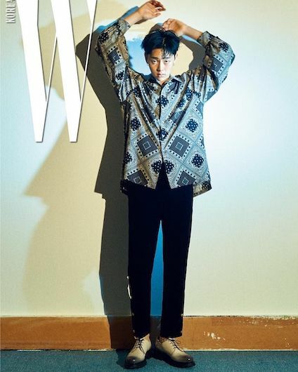Artis Korea Pakai Batik F2815