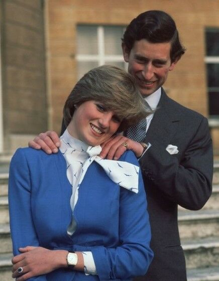 Pangeran Charles Bilang Putri Diana Gemuk 535ac