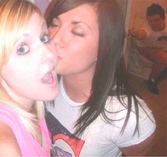 Makanya-jangan-selfie-di-sembarang-tempat