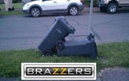 Logo Brazzers Mengubah Segalanya 6