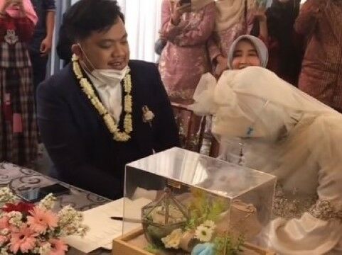 Prank Mempelai Pria 1 284db