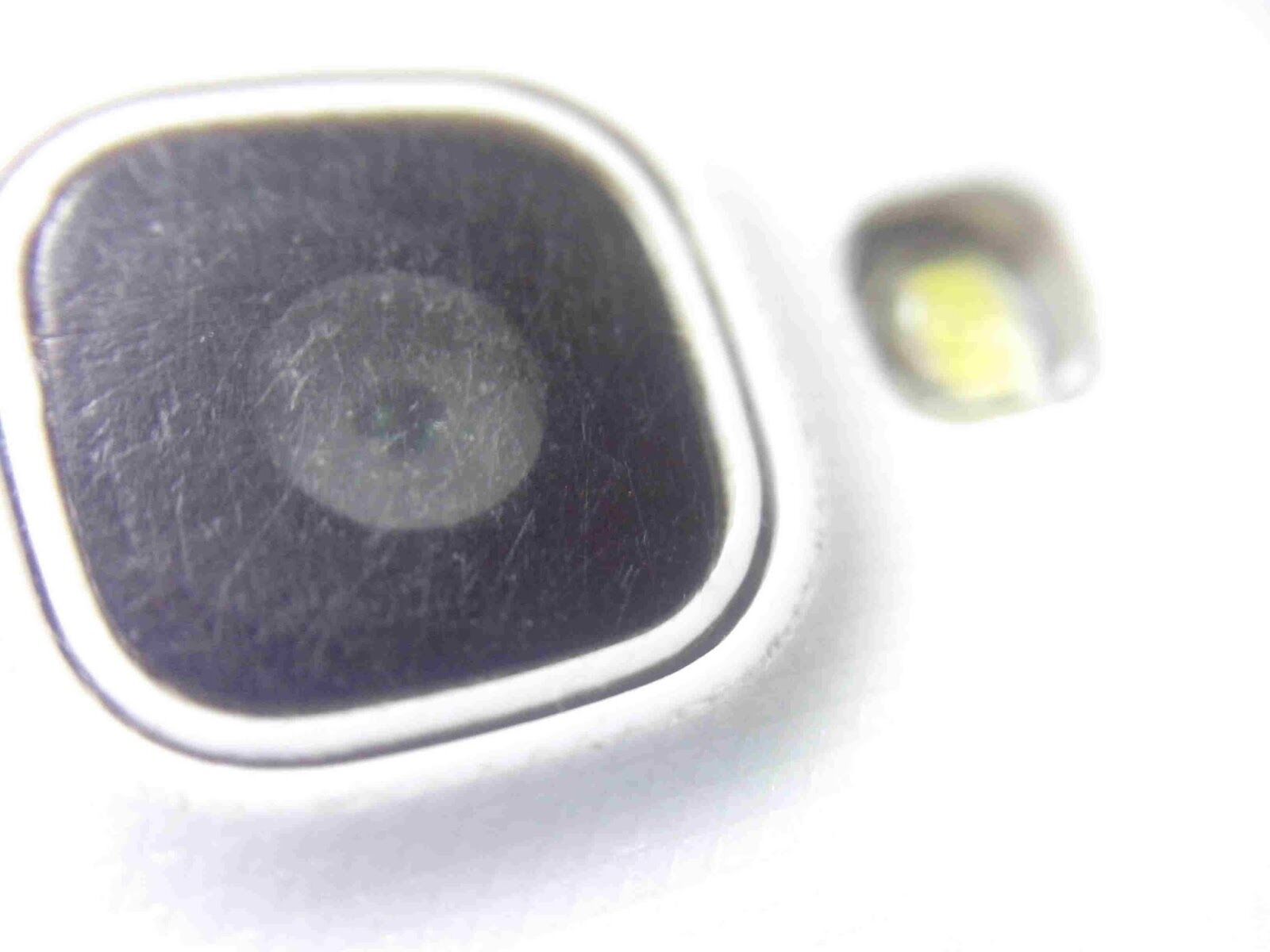 Contoh kamera tergores