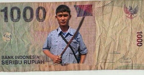Meme Demo Taksi Blue Bird 2