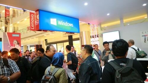 Lenovo Gelar Citizen Of Tmrw 4