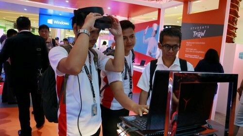 Lenovo Gelar Citizen Of Tmrw 5