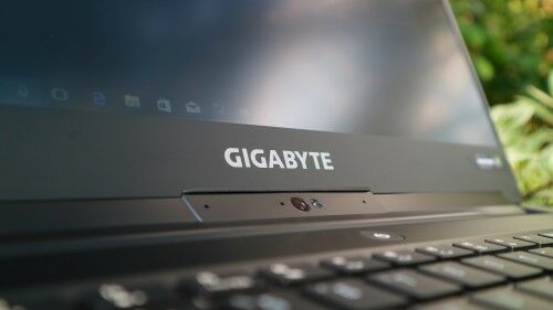 Gigabyte Aero 15x Laptop Gaming Slim Spek Dewa 7