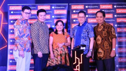 Lenovo Resmikan Workstation Terkecil Di Dunia 1