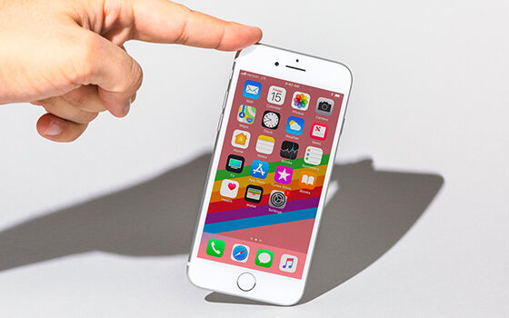 iPhone 8