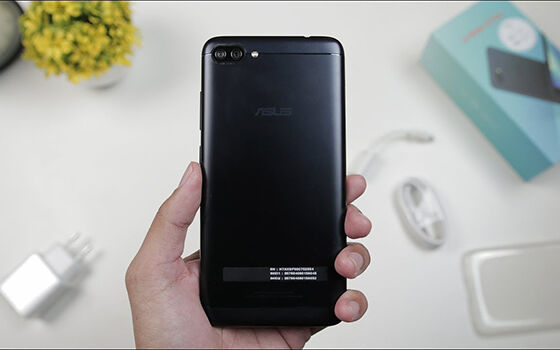 smartphone-dual-kamera-2-jutaan-zenfone-4-max-pro