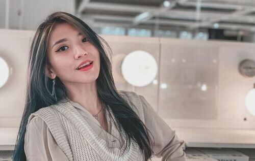 Clara MongstarJPG B31ed