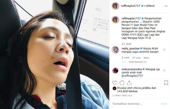 12 Potret Kocak Artis Cantik Saat Tidur Mangap Jalantikus