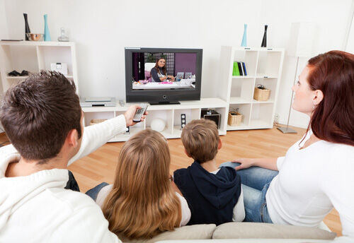 Manfaat Menonton Tv Yang Belum Kamu Ketahui 5