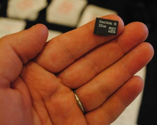 Thumb550sandisk