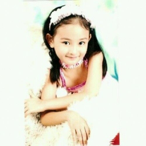 Natasha Wilona 1f425