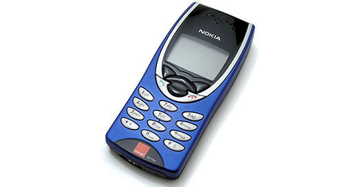 Nokia 8210 876d4
